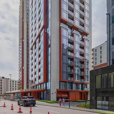 Towarowa Towers Warsaw Apartments With Parking & Ac By Renters Prestige