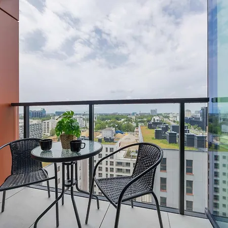Towarowa Towers Warsaw Apartments With Parking & Ac By Renters Prestige Apartment